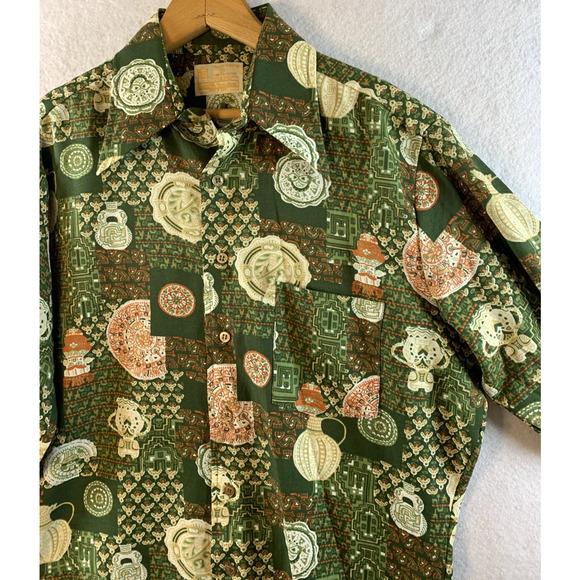 Vintage 70s Sears Mens Shirt Sz‎ M Tiki Print Art Deco Daggar Grunge Rockabilly - Picture 6 of 13